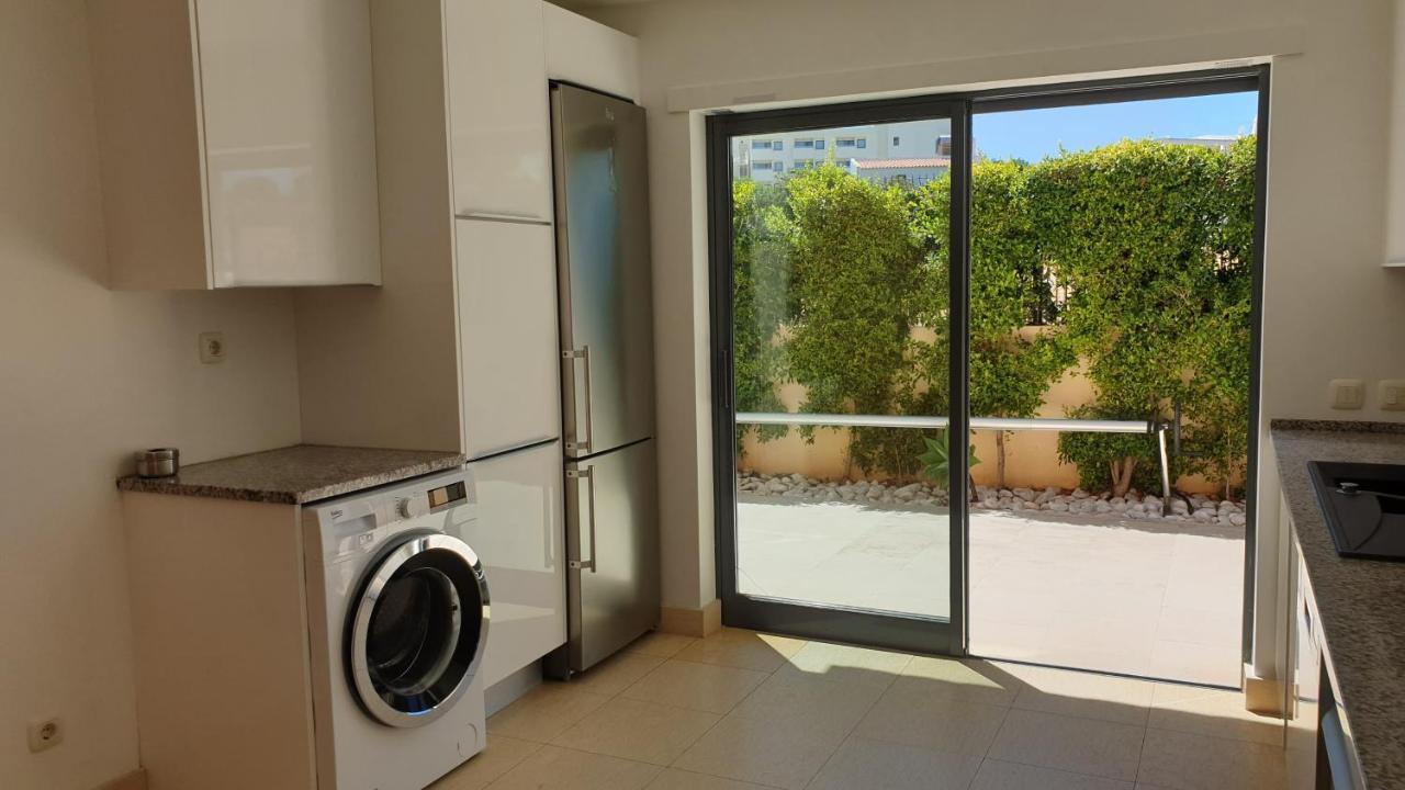 Luxury City Villa Olivia 10 - 15 Min To The Beach Oura, Private Swimming Pool Albufeira Exterior photo